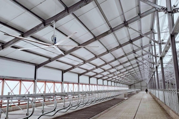 Why do factory buildings “get hotter the more you blow air into them”? Understand the ventilation pr