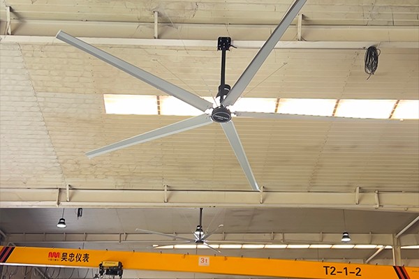 ​Even before the “Indian summer” has faded, this 80,000-square-meter factory building has already co